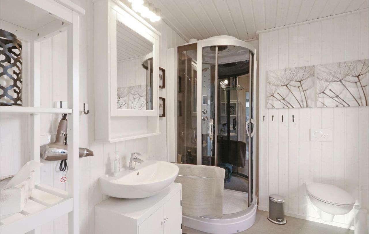 2 Bedroom Lovely Home In Zerpenschleuse Екстер'єр фото